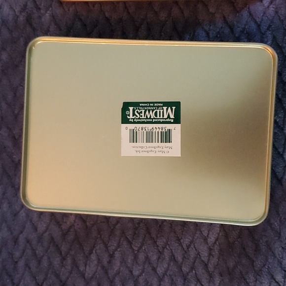 Mary Englebreit tin set - Picture 3 of 6